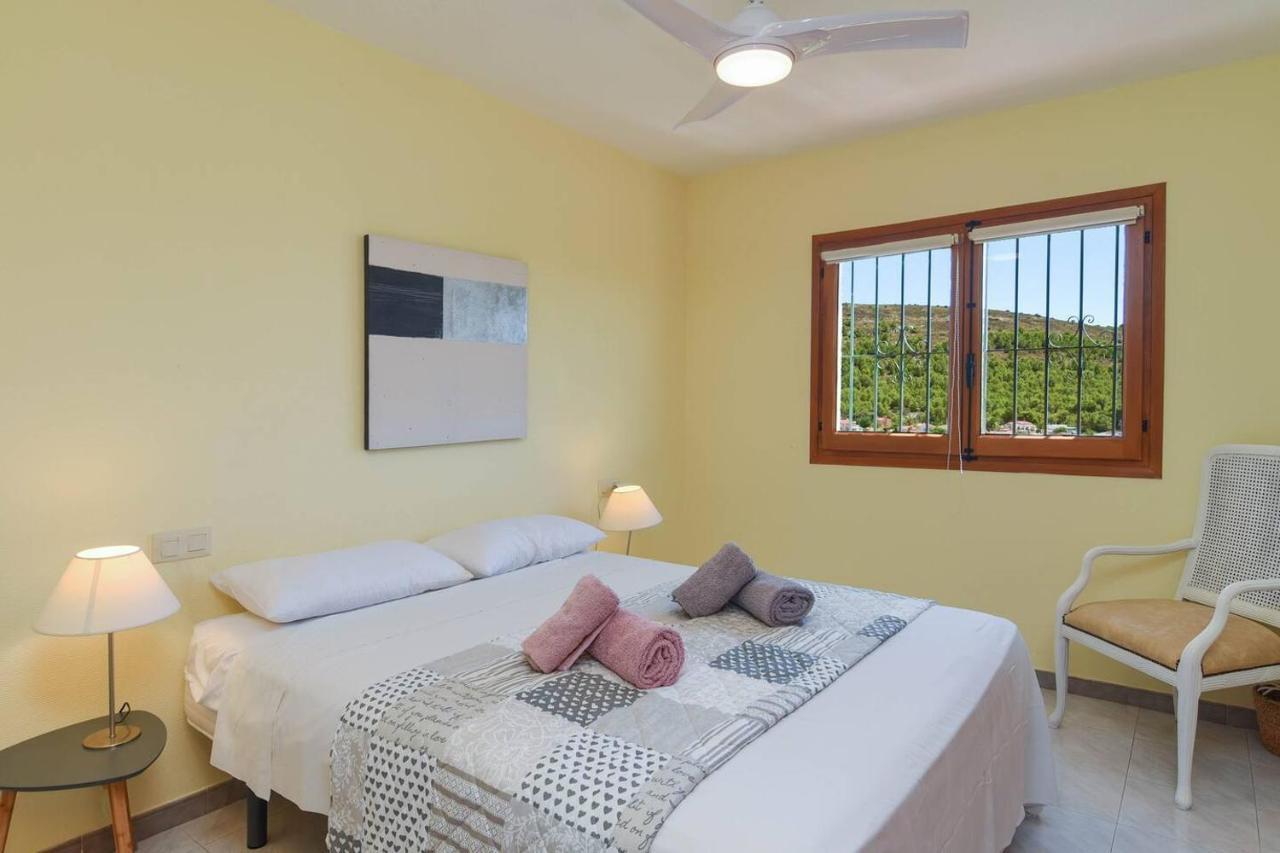 Stunning Mountain View Bungalow In Moraira Teulada Exteriör bild