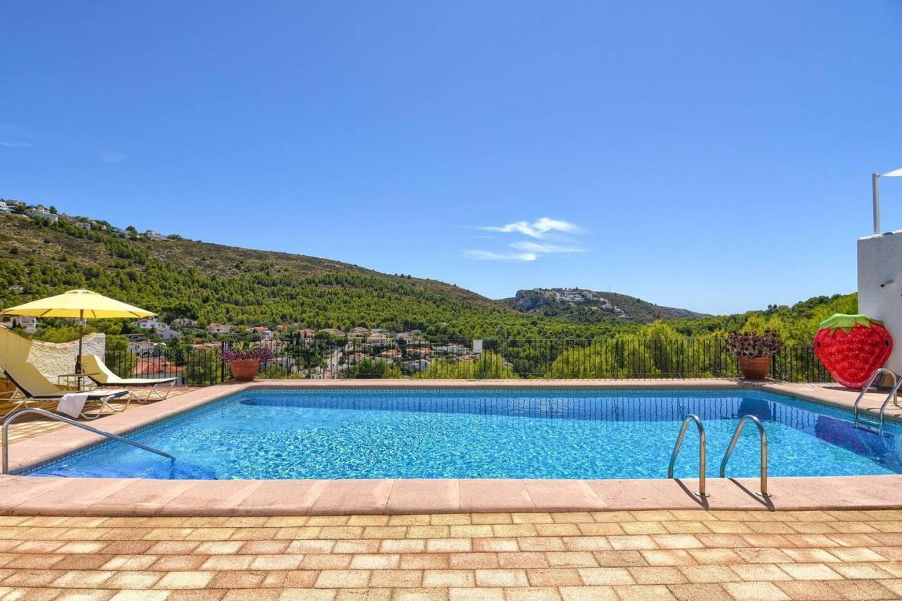 Stunning Mountain View Bungalow In Moraira Teulada Exteriör bild